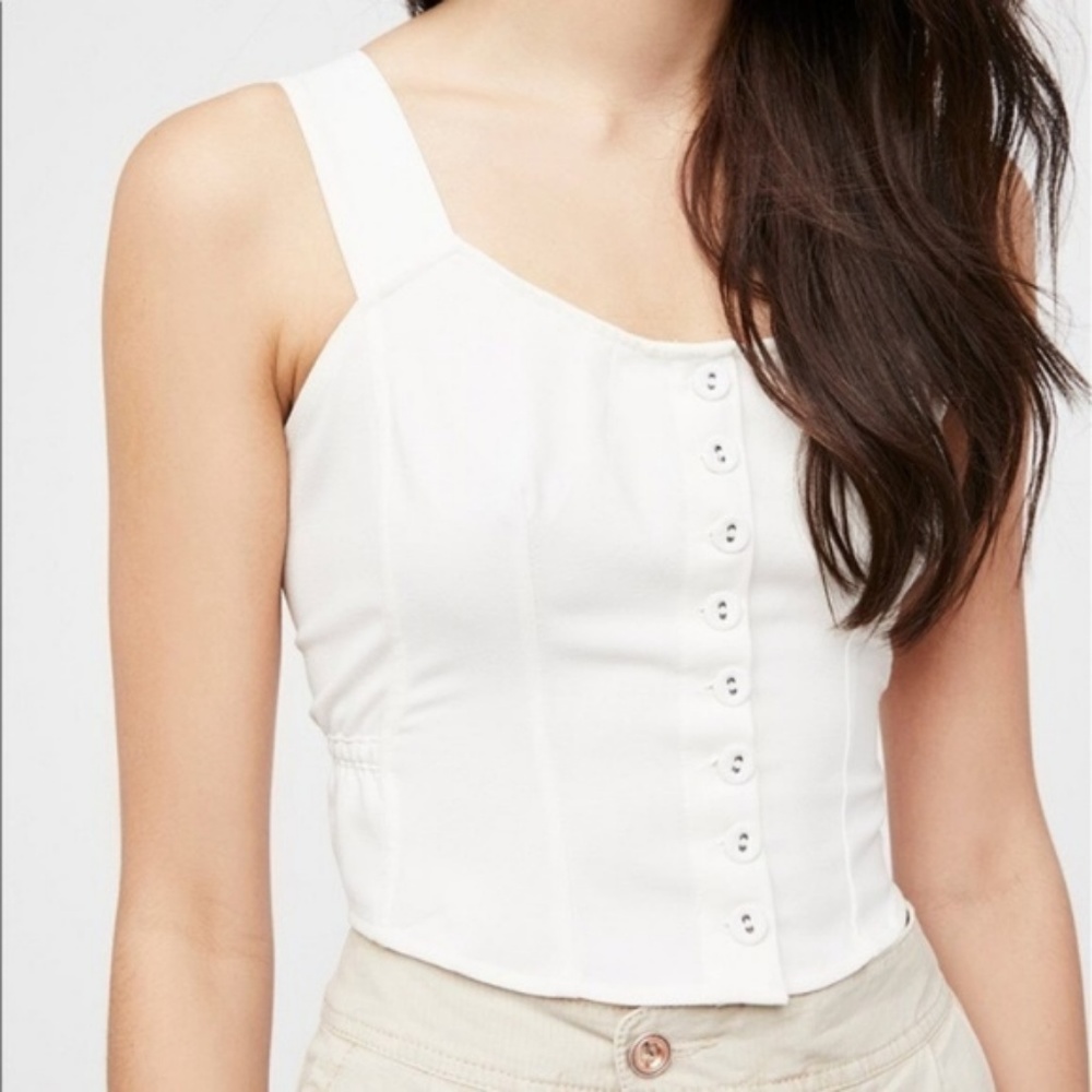 SALE Cropped Button Front Tailored Taking This Tow - Picture 4 of 6